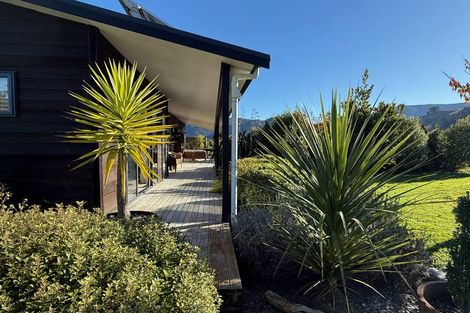 Photo of property in 194 Underhill Road, Woodside, Greytown, 5794