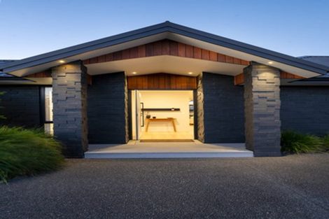 Photo of property in 83 Sunline Drive, Leamington, Cambridge, 3432