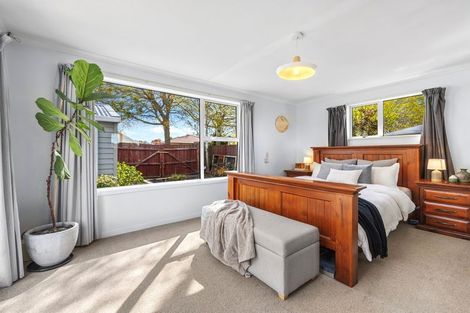 Photo of property in 1/17 Barnes Road, Redwood, Christchurch, 8051