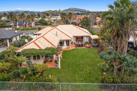 Photo of property in 169 Gravatt Road, Papamoa Beach, Papamoa, 3118