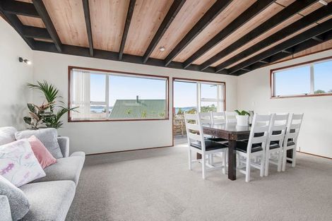 Photo of property in 26 Kawau View Road, Snells Beach, 0920