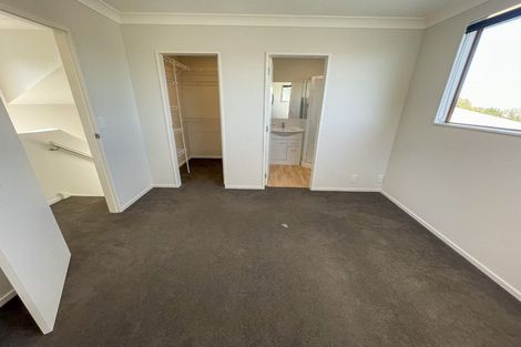 Photo of property in 13 Birkhall Grove, Strathmore Park, Wellington, 6022