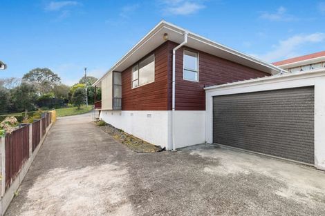 Photo of property in 11a Garfield Road, Helensville, 0800