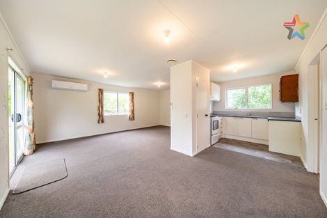 Photo of property in 3 Moonstone Grove, Birchville, Upper Hutt, 5018