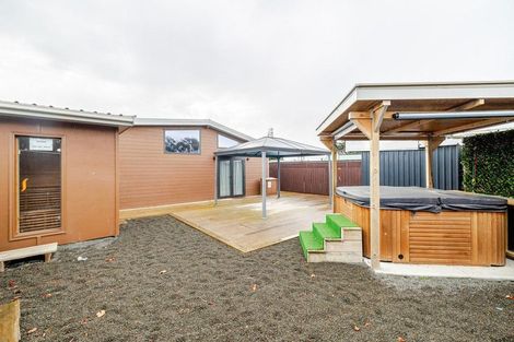 Photo of property in 71 Punga Street, Tangimoana, 4822