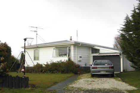 Photo of property in 32 Lauder Crescent, Heidelberg, Invercargill, 9812