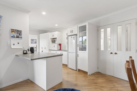 Photo of property in 7 Burnt Oak Drive, Pyes Pa, Tauranga, 3112