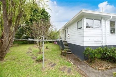 Photo of property in 48 Borich Road, Sunnyvale, Auckland, 0612