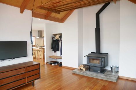 Photo of property in 7 Ticehurst Road, Lyttelton, 8082