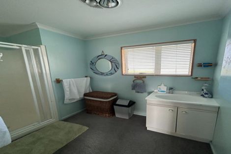 Photo of property in 40 Capell Avenue, Lake Hawea, 9382
