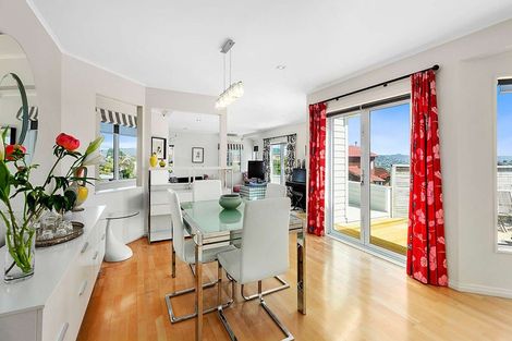 Photo of property in 1 Signallers Grove, Strathmore Park, Wellington, 6022