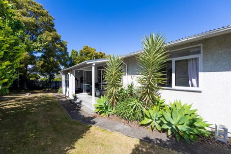 Photo of property in 67 Beach Road, Haumoana, 4102