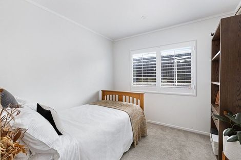 Photo of property in 1/13 Matipo Road, Te Atatu Peninsula, Auckland, 0610