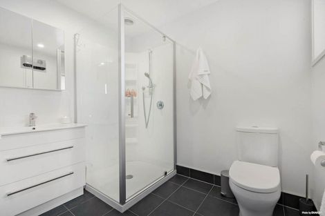 Photo of property in 57 Archmillen Avenue, Pakuranga Heights, Auckland, 2010