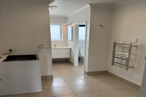 Photo of property in 289d Carrington Street, Vogeltown, New Plymouth, 4310