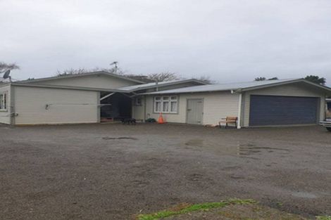 Photo of property in 42 Mangahao Road, Shannon, Palmerston North, 4474