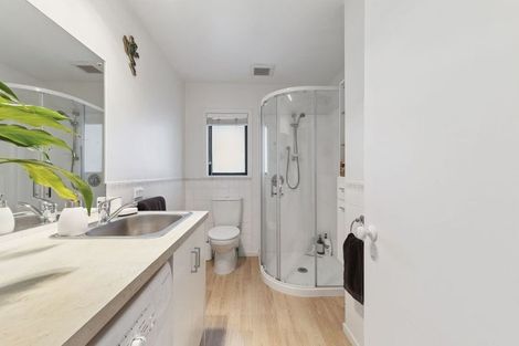 Photo of property in 1/20 Fulford Street, New Plymouth, 4310
