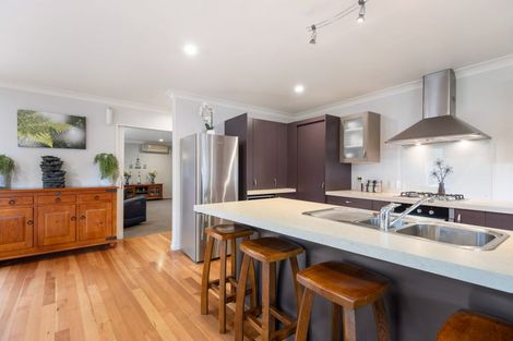 Photo of property in 40 Titirangi Crescent, Parklands, Christchurch, 8083