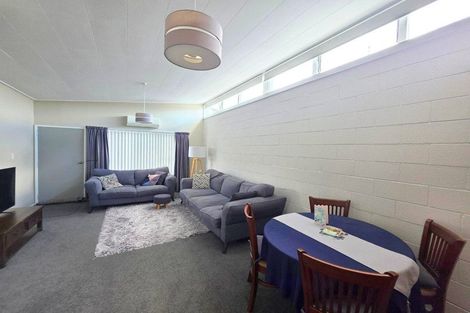 Photo of property in 2/22 Francis Drake Street, Waipukurau, 4200