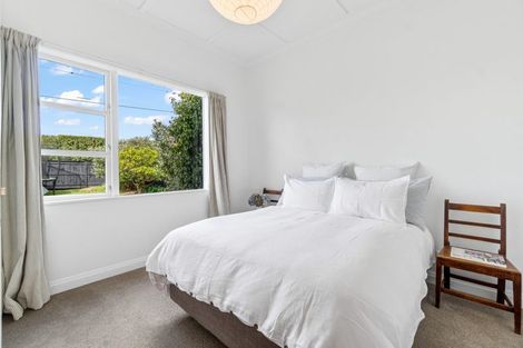 Photo of property in 236 Birkdale Road, Birkdale, Auckland, 0626