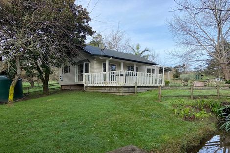 Photo of property in 435 Pine Valley Road, Dairy Flat, Silverdale, 0992
