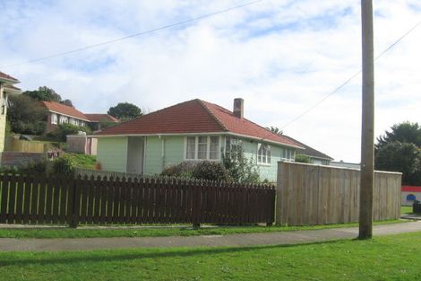 Photo of property in 14 Martin Street, Ranui, Porirua, 5024