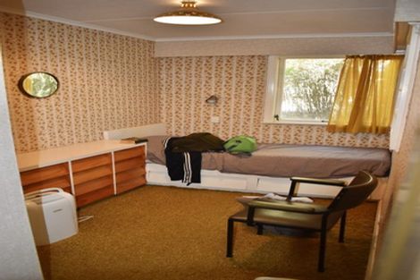 Photo of property in 4 Mahoe Street, Otaki Beach, Otaki, 5512