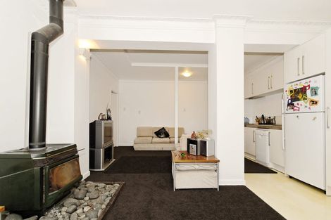 Photo of property in 11a Rangeview Road, Sunnyvale, Auckland, 0612