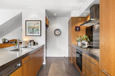 Photo of property in 54 Glandovey Road, Fendalton, Christchurch, 8052