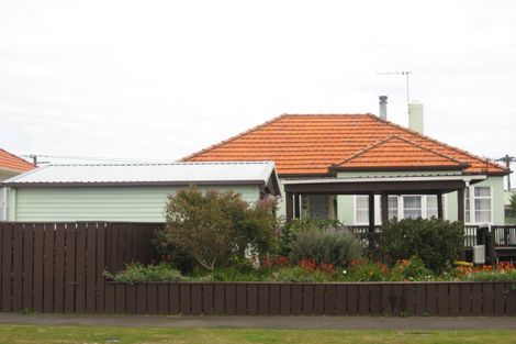 Photo of property in 24 Wrantage Street, Westown, New Plymouth, 4310