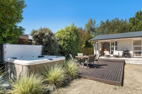 Photo of property in 9 Alpine View Lane, Parklands, Christchurch, 8083