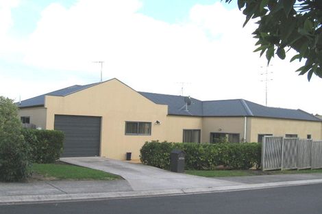 Photo of property in 1 Pyrite Street, Westgate, Auckland, 0614