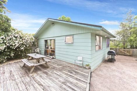 Photo of property in 42 Brunner Road, Glen Eden, Auckland, 0602