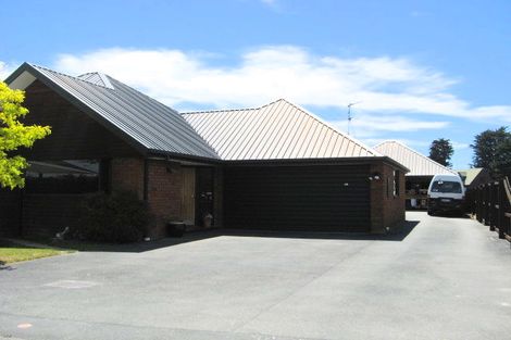 Photo of property in 1/18 Waitikiri Drive, Parklands, Christchurch, 8083