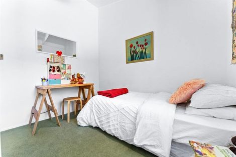 Photo of property in 14 Blundell Place, Chatswood, Auckland, 0626