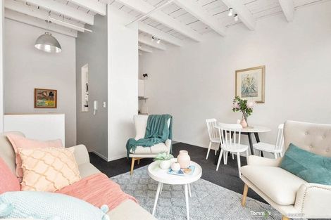 Photo of property in Hannahs Warehouse Apartments, 14/13 Leeds Street, Te Aro, Wellington, 6011