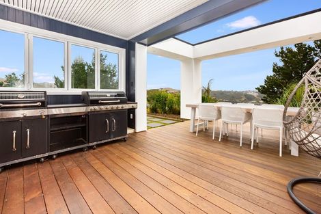 Photo of property in 32 Pacific View, Whitby, Porirua, 5024