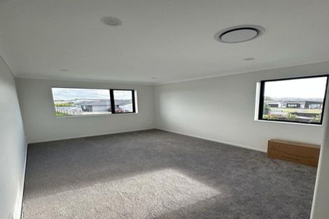 Photo of property in 27 Raymond Grace Avenue, Huapai, Kumeu, 0810