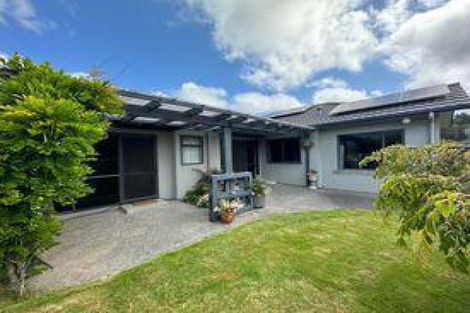 Photo of property in 53 Kensington Drive, Taradale, Napier, 4112