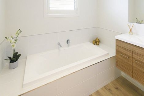 Photo of property in 11 Lloyd Crescent, Pukehangi, Rotorua, 3015