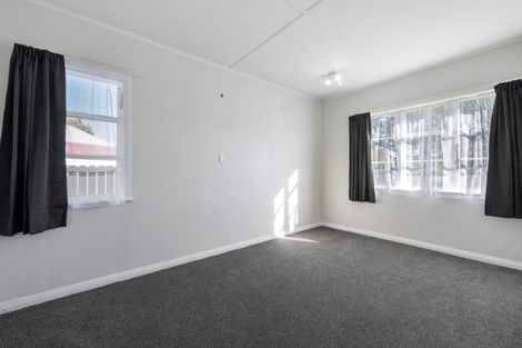 Photo of property in 18 Wallace Crescent, Glenholme, Rotorua, 3010