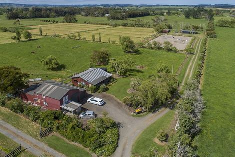 Photo of property in 85 Te Pua School Road, Helensville, 0875