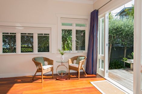 Photo of property in 67 Mariri Road, One Tree Hill, Auckland, 1061