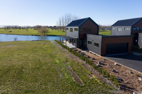 Photo of property in 203 Lake Hood Drive, Huntingdon, Ashburton, 7774