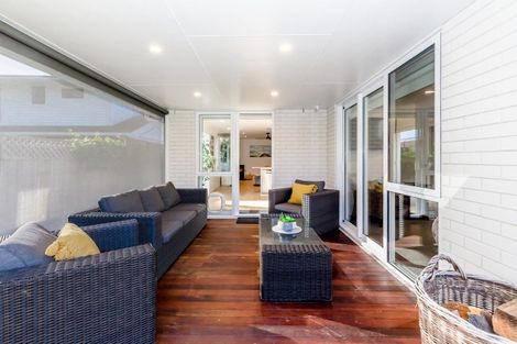 Photo of property in 84 Mazengarb Road, Paraparaumu Beach, Paraparaumu, 5032