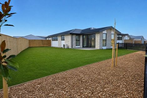 Photo of property in 29 Monarch Drive, Ashhurst, 4810