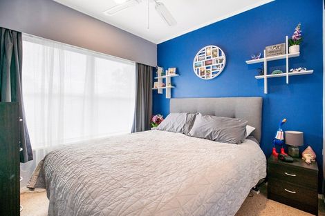 Photo of property in 1/30 Dale Crescent, Pakuranga, Auckland, 2010