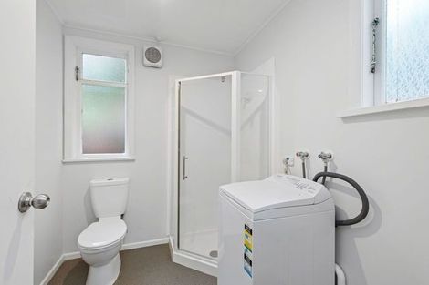 Photo of property in 313 Karori Road, Karori, Wellington, 6012