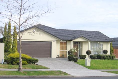 Photo of property in 9 Lansell Drive, East Tamaki Heights, Auckland, 2016