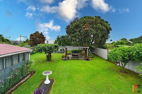 Photo of property in 16 Tennessee Avenue, Mangere East, Auckland, 2024